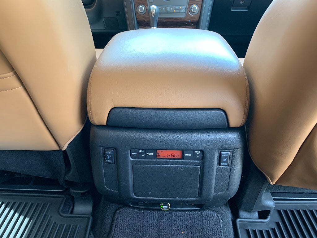 2017 Nissan Armada Platinum