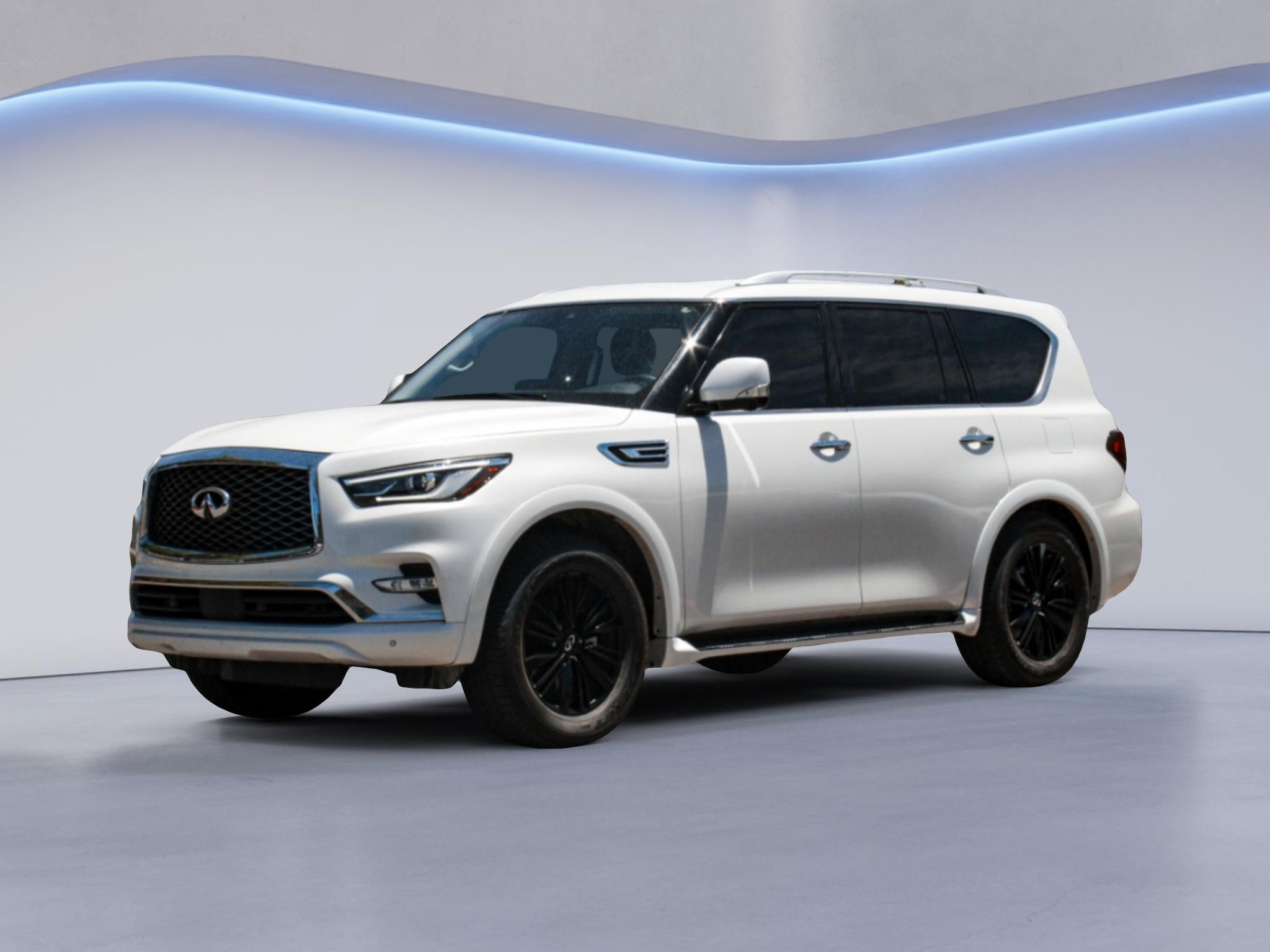 2023 INFINITI QX80 LUXE