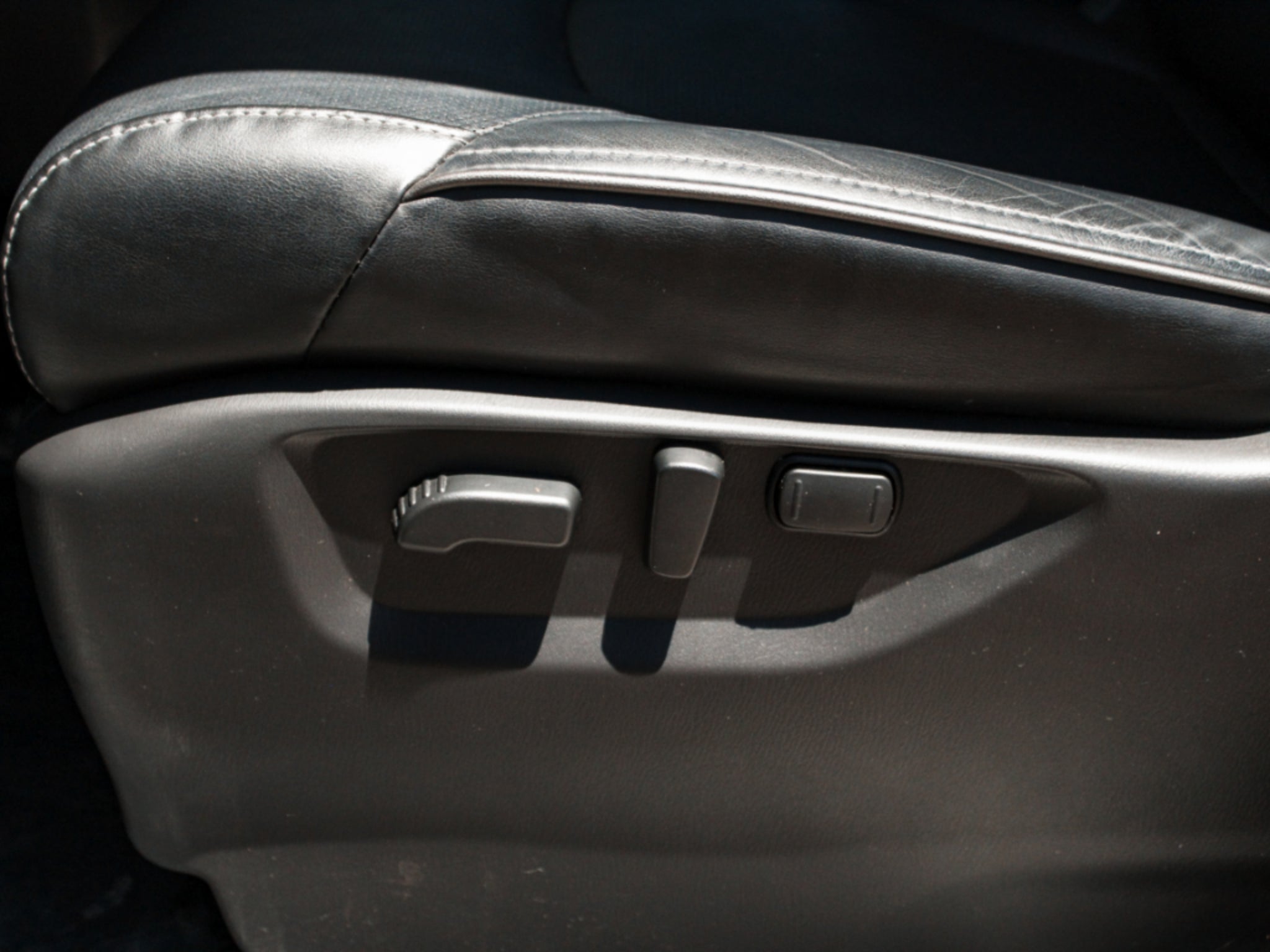 2023 INFINITI QX80 LUXE