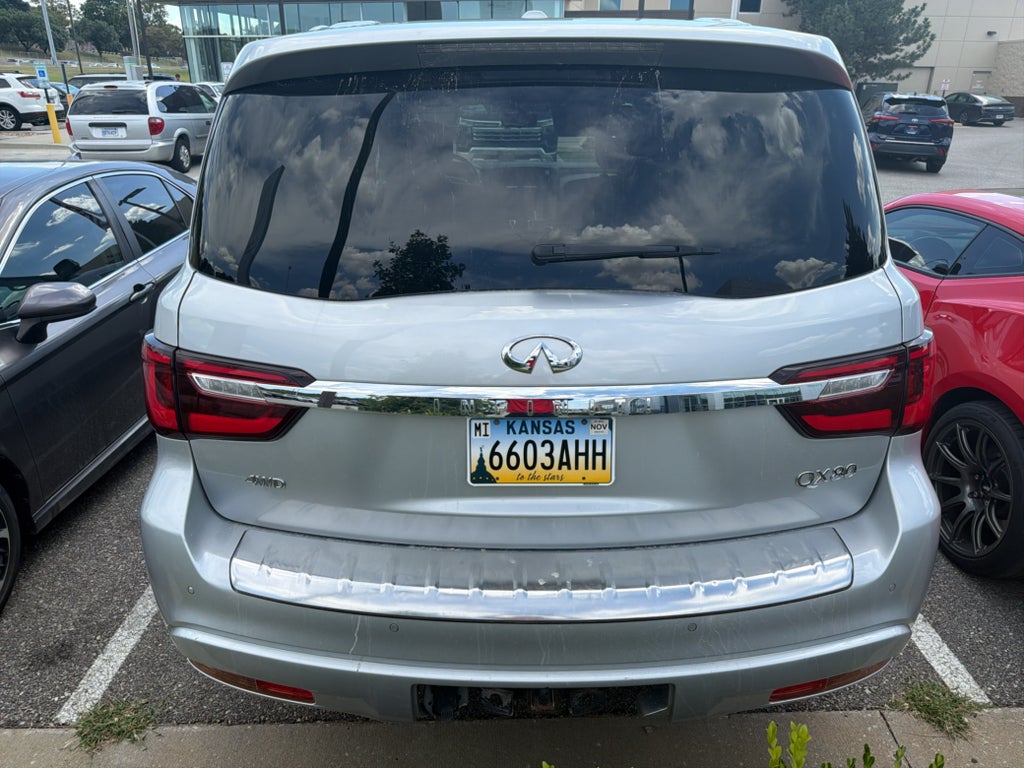 2020 INFINITI QX80 LUXE