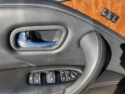 2018 INFINITI QX80 Base