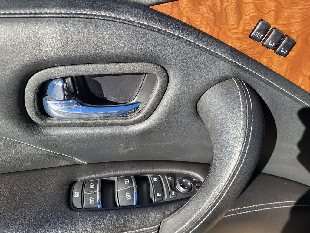 2018 INFINITI QX80 Base