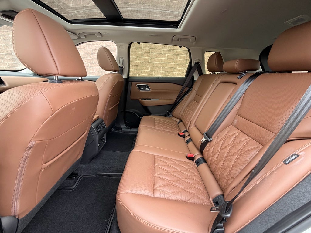 2025 Nissan Rogue Platinum