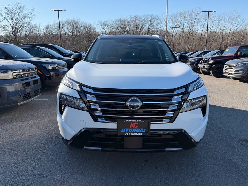 2025 Nissan Rogue Platinum