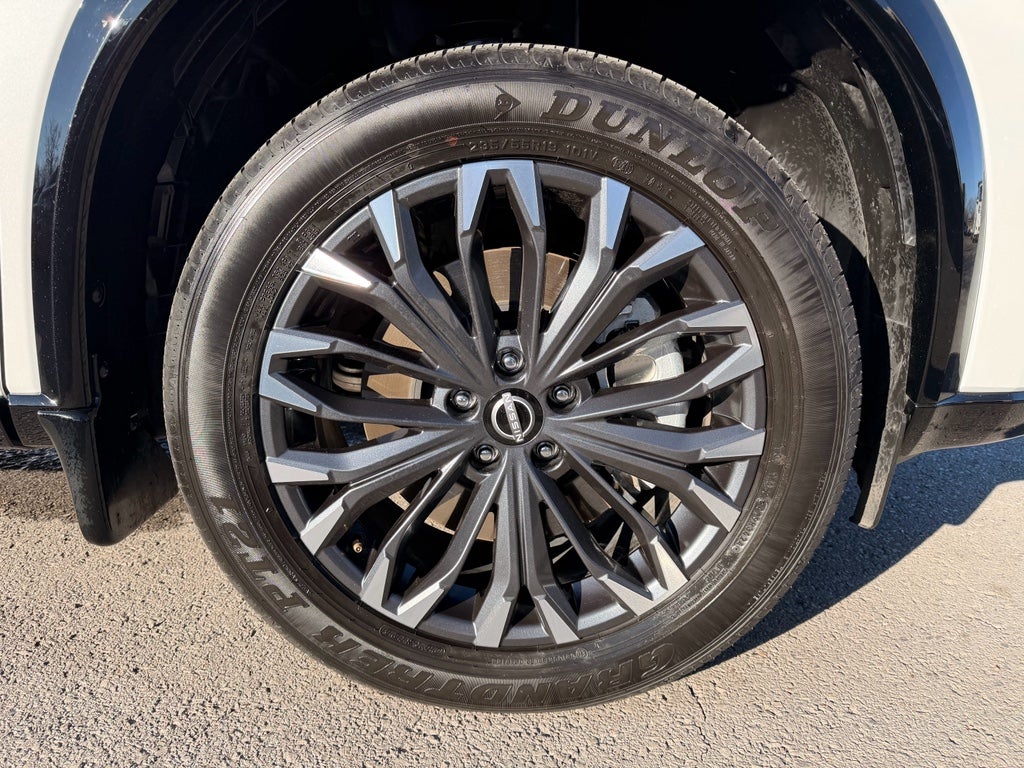 2025 Nissan Rogue Platinum