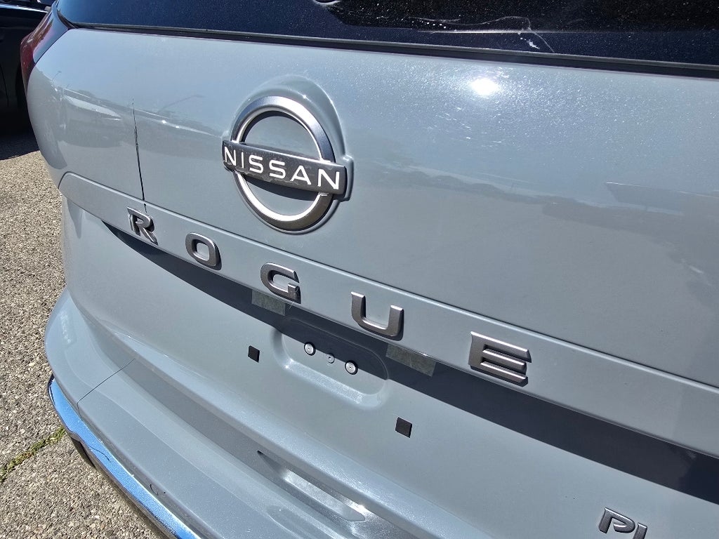 2024 Nissan Rogue Platinum