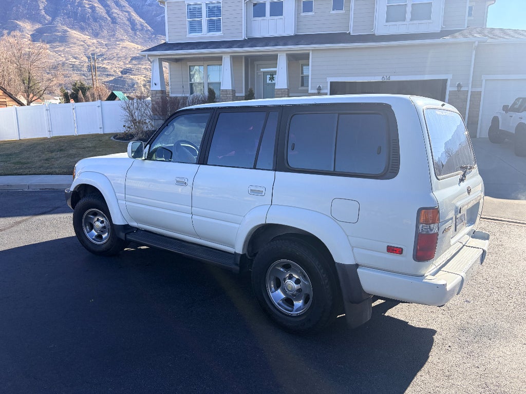 1997 Toyota Land Cruiser Base