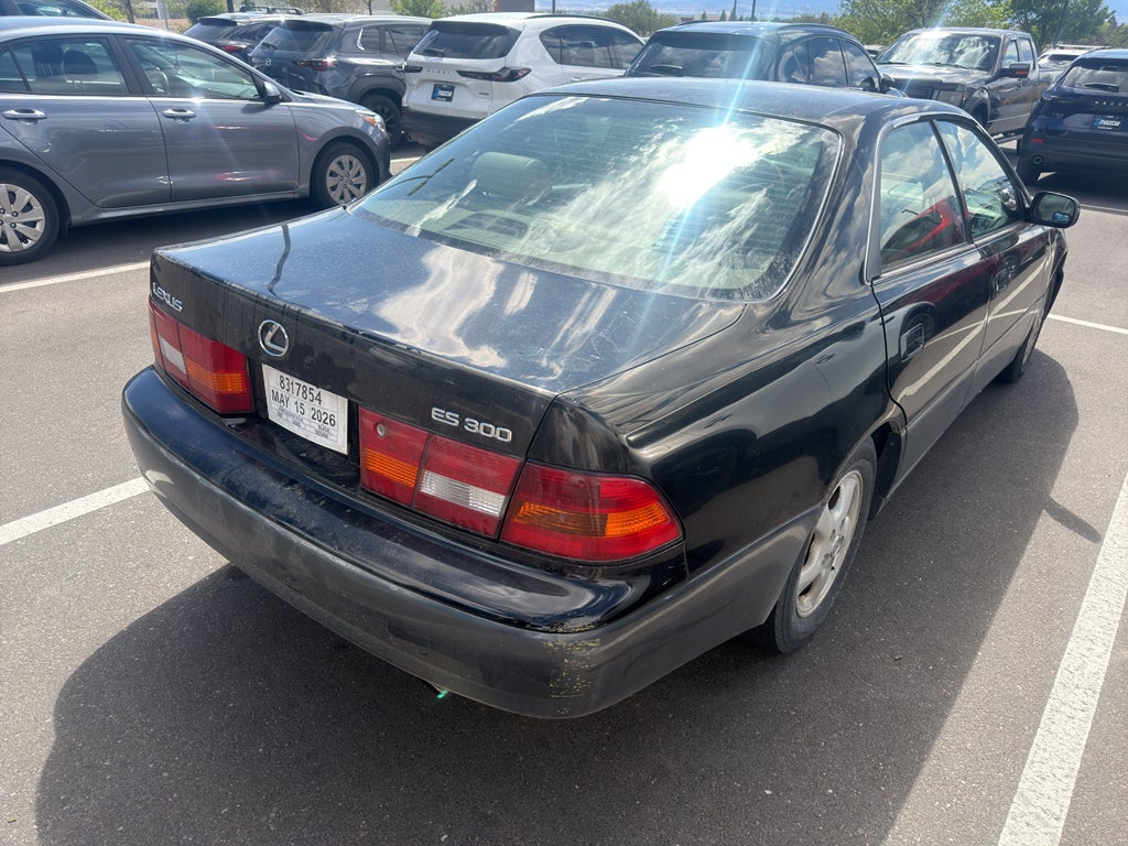 1997 Lexus ES 300 Luxury Sport Sdn Base