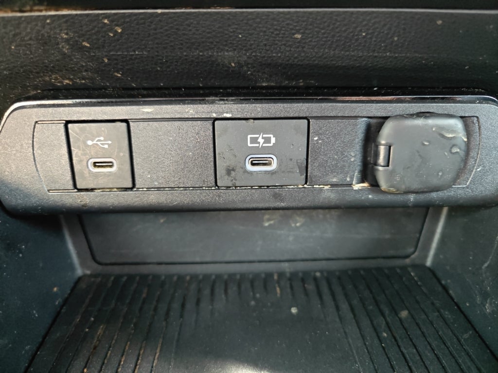 2023 Toyota Prius LE