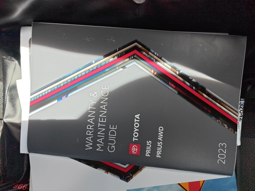 2023 Toyota Prius LE