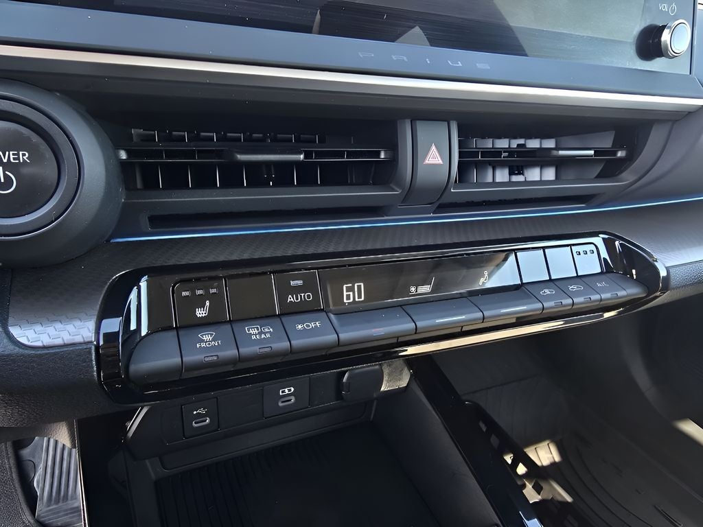 2024 Toyota Prius XLE