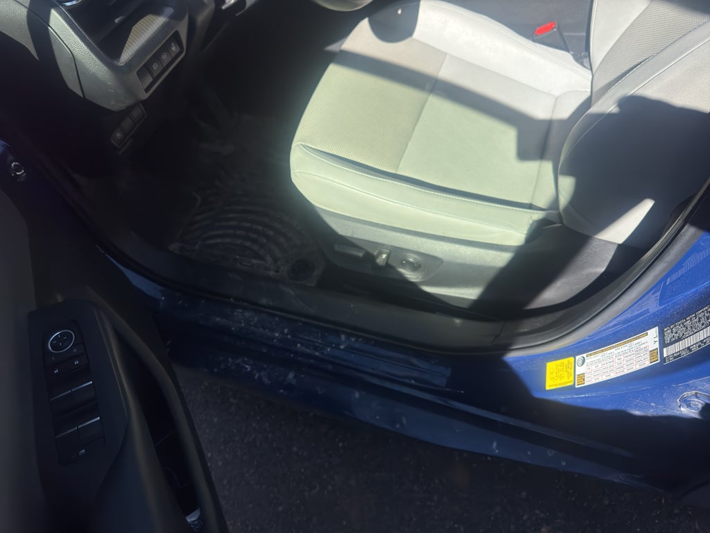 2024 Toyota Prius XLE