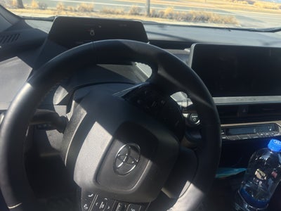 2024 Toyota Prius XLE