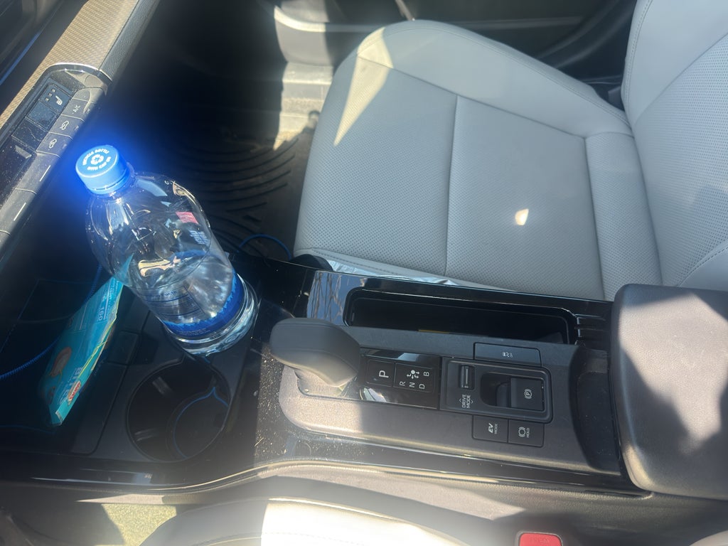 2024 Toyota Prius XLE