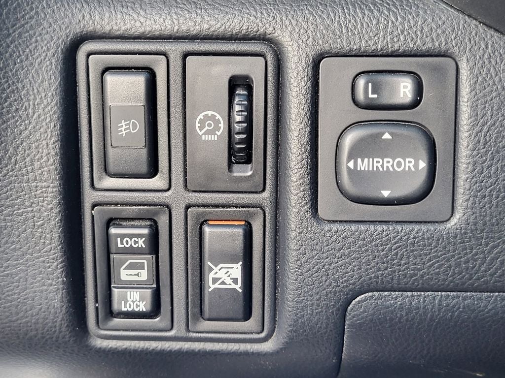 2005 Toyota MR2 Spyder Base