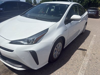2021 Toyota Prius LE