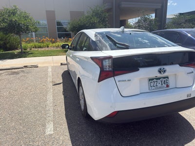 2021 Toyota Prius LE