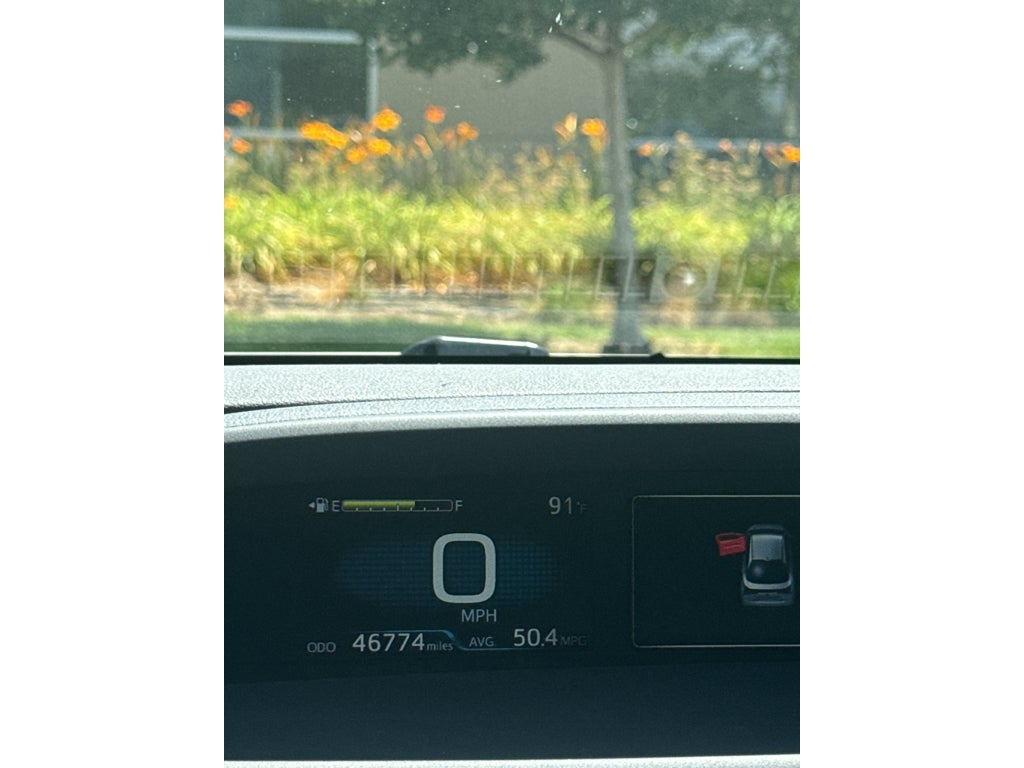 2021 Toyota Prius LE