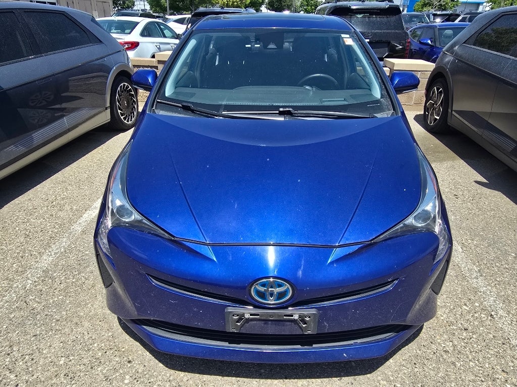 2016 Toyota Prius Three