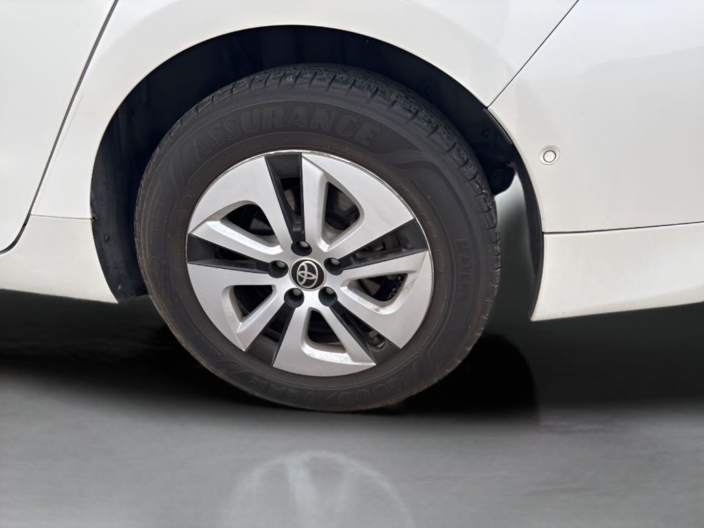 2018 Toyota Prius Two