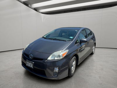 2010 Toyota Prius III