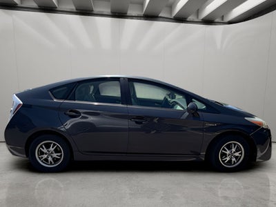 2010 Toyota Prius III