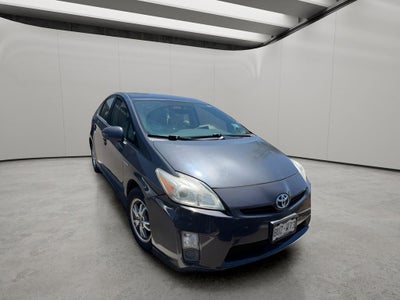 2010 Toyota Prius III