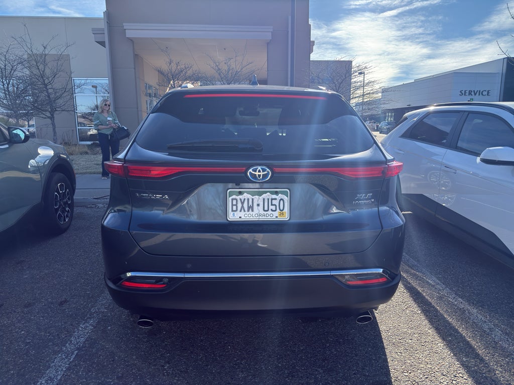 2022 Toyota Venza XLE