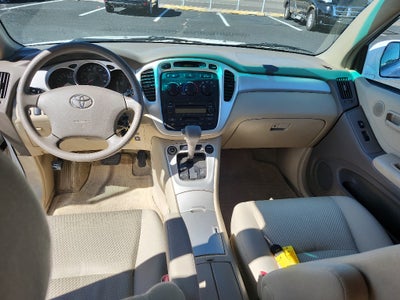 2005 Toyota Highlander Base