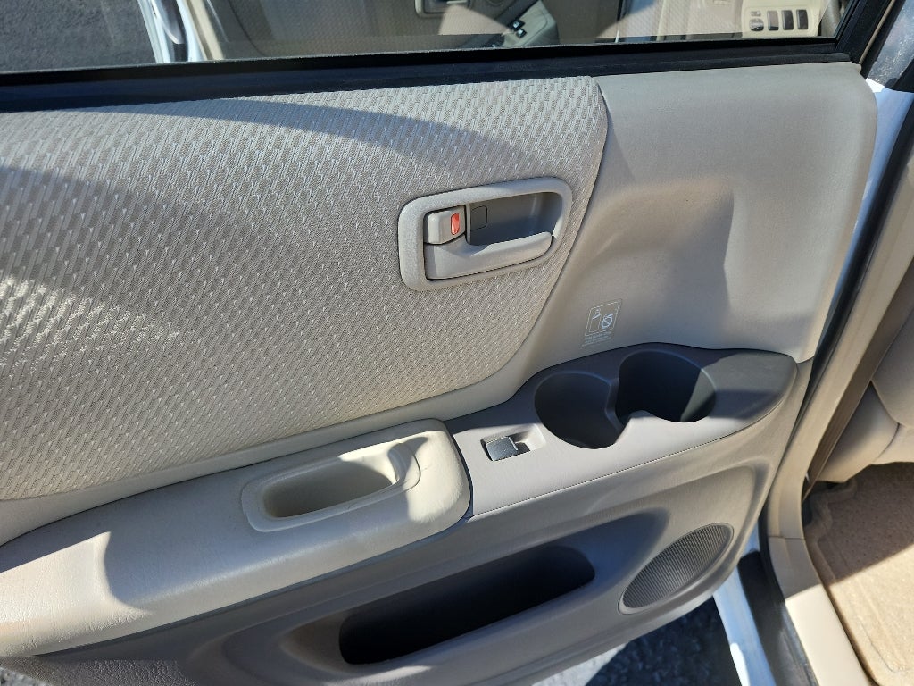 2005 Toyota Highlander Base