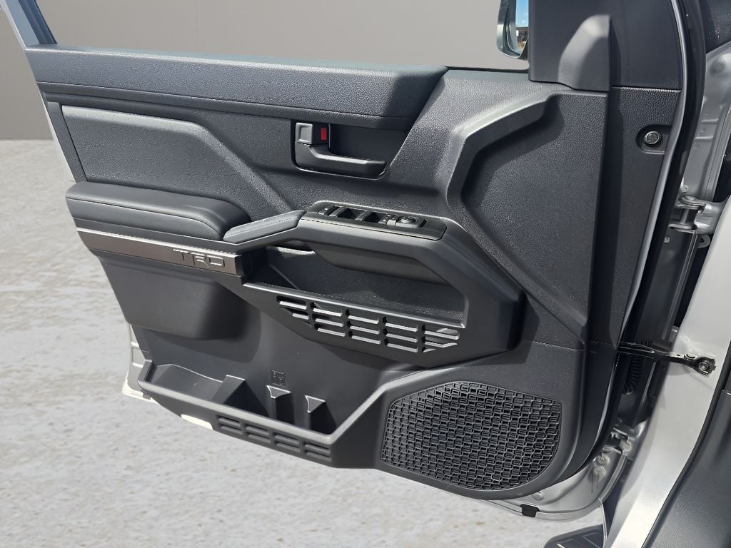 2025 Toyota 4Runner Hybrid TRD Off Road