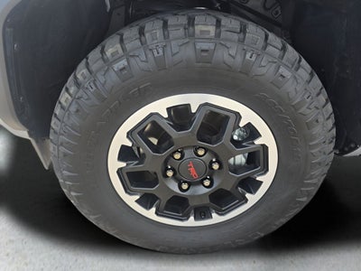 2025 Toyota 4Runner Hybrid TRD Off Road