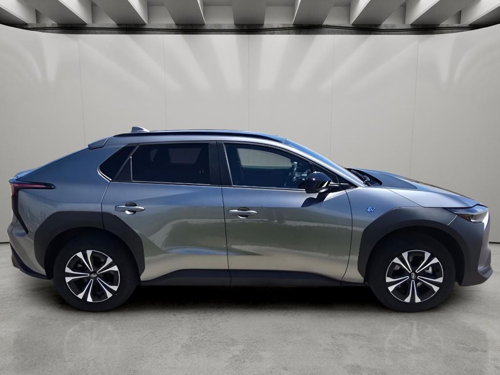2024 Subaru Solterra Premium