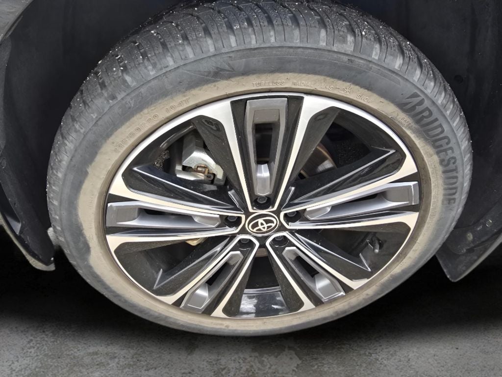 2023 Toyota bZ4X Limited