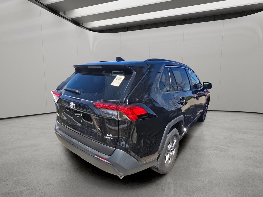 2025 Toyota RAV4 Hybrid LE