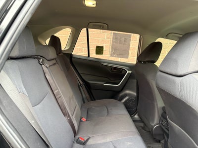 2022 Toyota RAV4 Hybrid LE