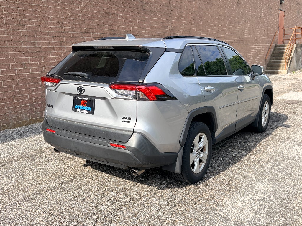 2019 Toyota RAV4 XLE