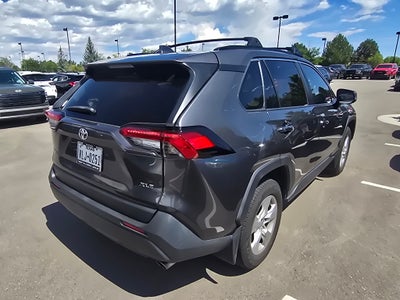 2020 Toyota RAV4 XLE