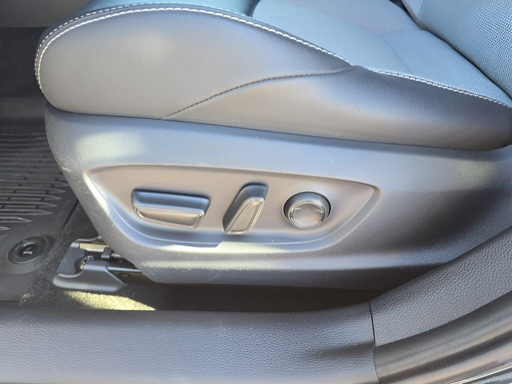 2020 Toyota Corolla Hatchback XSE