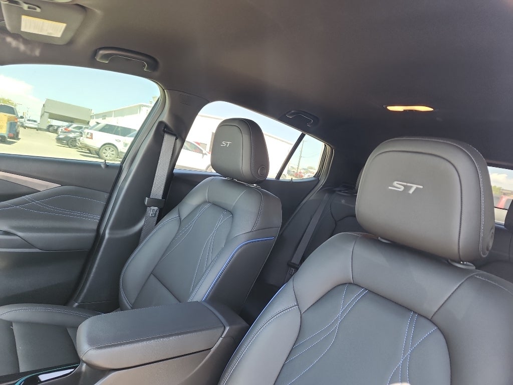 2025 Buick Envista Sport Touring