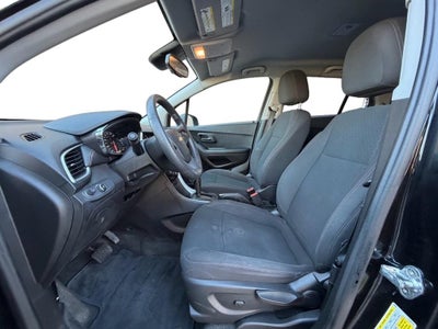 2022 Chevrolet Trax LS