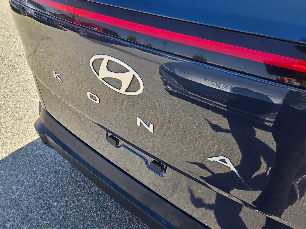 2024 Hyundai Kona SE