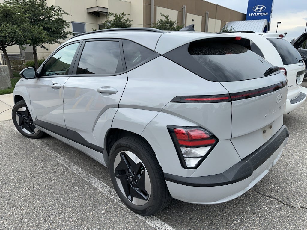 2024 Hyundai Kona Electric SEL