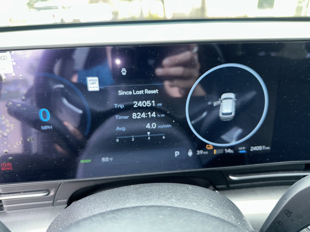 2024 Hyundai Kona Electric SEL