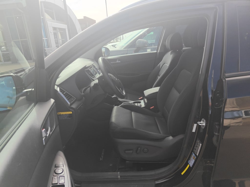 2016 Hyundai Tucson SE