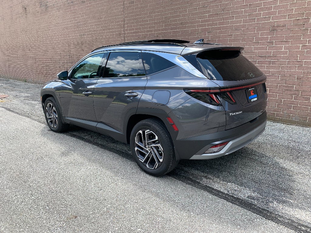 2025 Hyundai Tucson Hybrid Limited