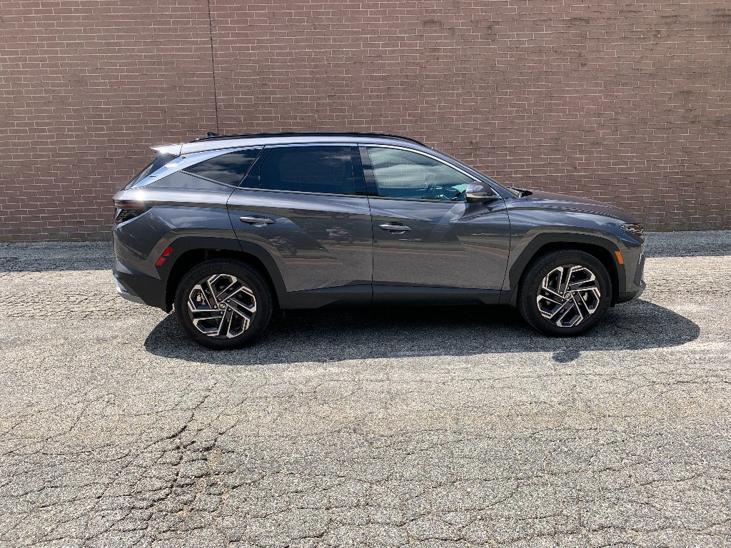 2025 Hyundai Tucson Hybrid Limited