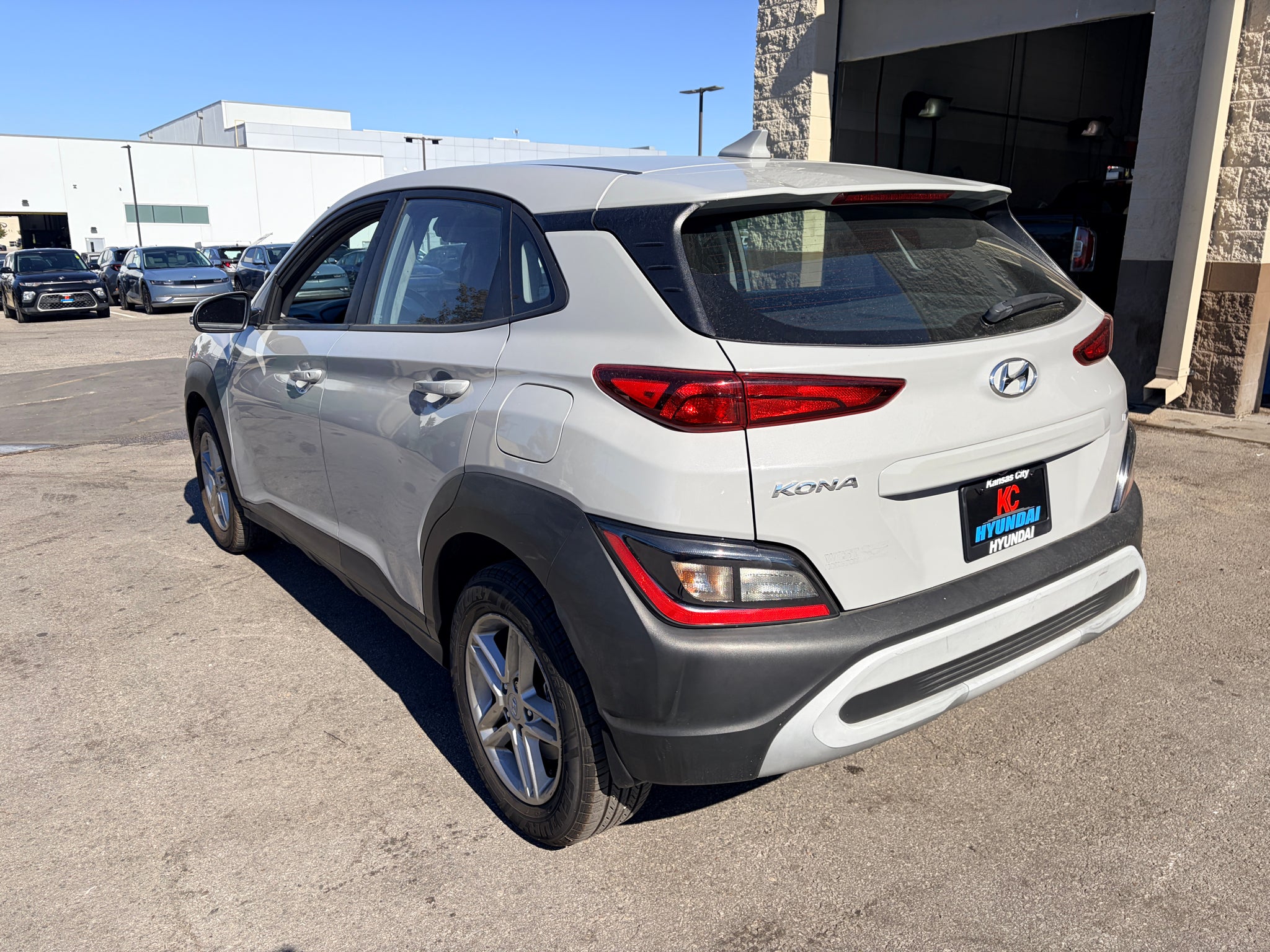 2023 Hyundai Kona SE