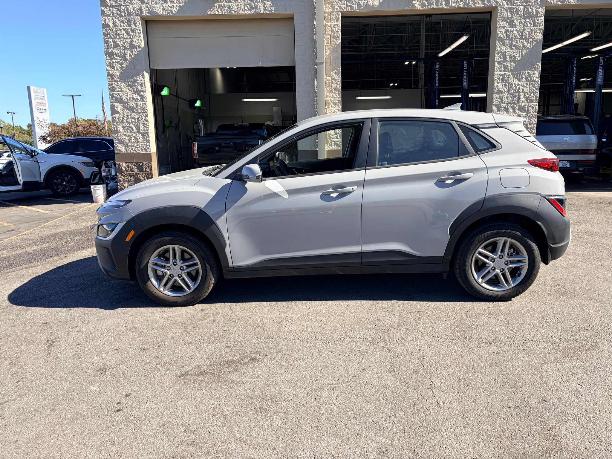2023 Hyundai Kona SE
