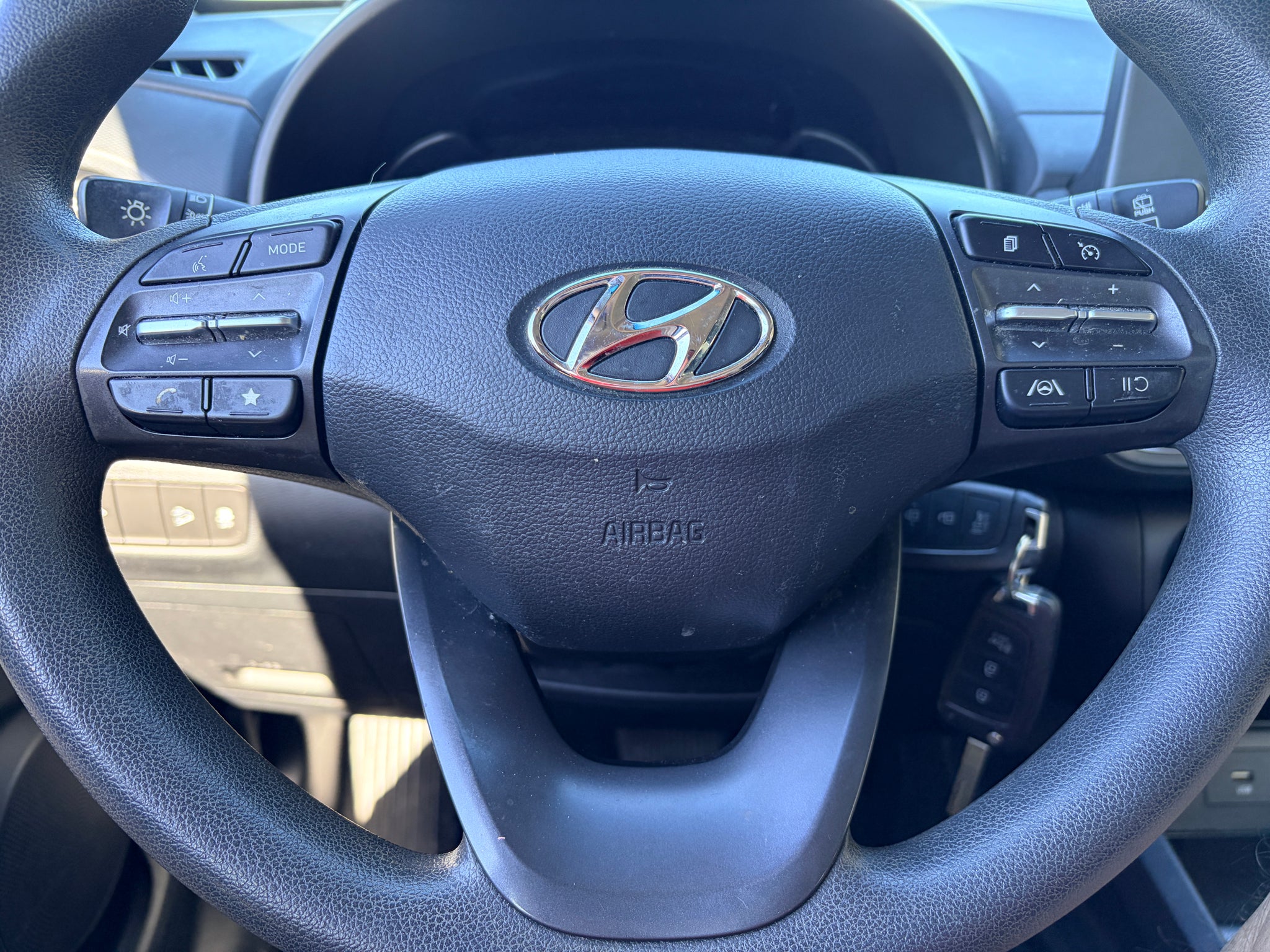 2023 Hyundai Kona SE